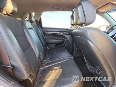 Zdjęcie 11 z 13 samochodu: 2011 KIA SORENTO EX VIN:5XYKU3A18BG102732 - miniatura
