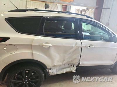 Zdjęcie 11 z 13 samochodu: 2017 FORD ESCAPE TITANIUM VIN:1FMCU9JD5HUC46033 - miniatura