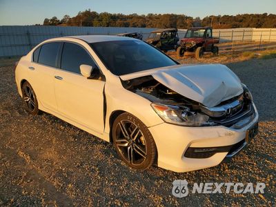 Czwarte zdjęcie samochodu z boku: 2017 HONDA ACCORD SPORT VIN:1HGCR2F54HA049811 - miniatura