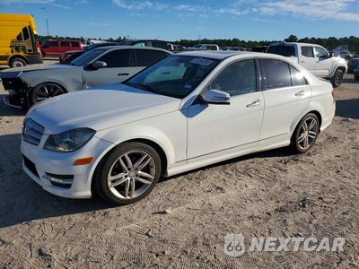2013 MERCEDES-BENZ C 250 WDDGF4HBXDA864540 - główne zdjęcie licytacji z USA - miniatura