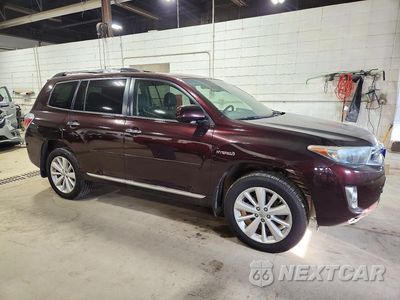 Czwarte zdjęcie samochodu z boku: 2012 TOYOTA HIGHLANDER HYBRID LIMITED VIN:JTEDC3EH7C2006701 - miniatura
