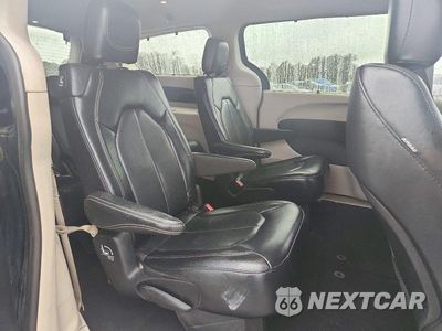 Zdjęcie 11 z 13 samochodu: 2022 CHRYSLER PACIFICA TOURING L VIN:2C4RC1BG2NR162336 - miniatura