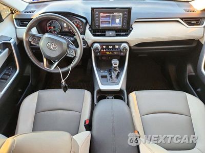 Zdjęcie 8 z 13 samochodu: 2021 TOYOTA RAV4 XLE PREMIUM VIN:2T3C1RFV4MC128570 - miniatura