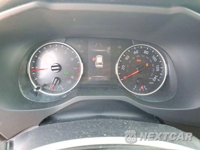 Zdjęcie 9 z 14 samochodu: 2019 TOYOTA RAV4 LE VIN:JTMG1RFV7KJ012405 - miniatura