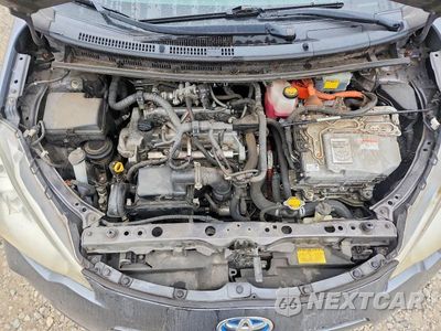 Zdjęcie 11 z 12 samochodu: 2012 TOYOTA PRIUS C ONE VIN:JTDKDTB30C1504598 - miniatura