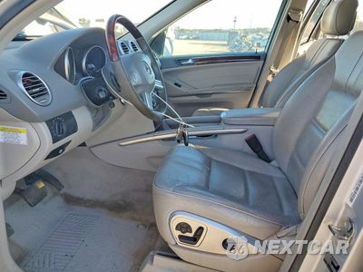 Zdjęcie 7 z 13 samochodu: 2009 MERCEDES-BENZ ML VIN:4JGBB72E49A458535 - miniatura