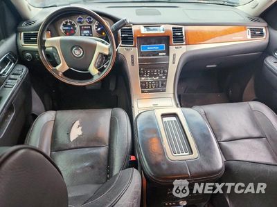 Zdjęcie 8 z 13 samochodu: 2012 CADILLAC ESCALADE ESV PLATINUM VIN:1GYS4KEF9CR209477 - miniatura