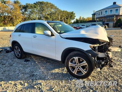 Czwarte zdjęcie samochodu z boku: 2019 MERCEDES-BENZ GLC 300 4MATIC VIN:WDC0G4KB6KF559290 - miniatura