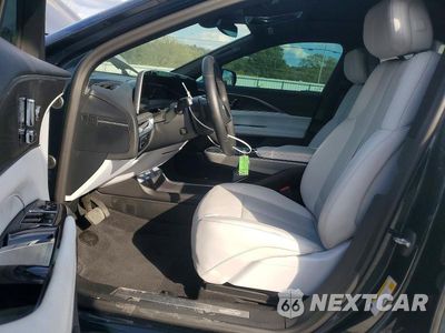 Zdjęcie 7 z 14 samochodu: 2024 CADILLAC LYRIQ LUXURY VIN:1GYKPPRL8RZ103566 - miniatura