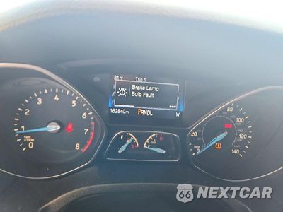Zdjęcie 9 z 12 samochodu: 2016 FORD FOCUS SE VIN:1FADP3K27GL264697 - miniatura