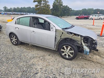 Czwarte zdjęcie samochodu z boku: 2012 NISSAN SENTRA 2.0 VIN:3N1AB6AP7CL682396 - miniatura