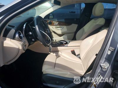 Zdjęcie 7 z 12 samochodu: 2015 MERCEDES-BENZ C 300 4MATIC VIN:55SWF4KB6FU065815 - miniatura
