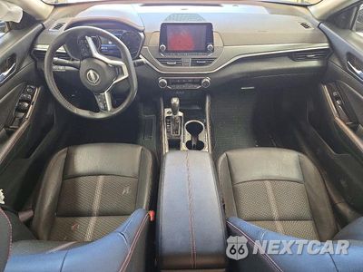 Zdjęcie 8 z 12 samochodu: 2025 NISSAN ALTIMA SR VIN:1N4BL4CV8SN423502 - miniatura