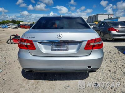 Zdjęcie 6 z 12 samochodu: 2010 MERCEDES-BENZ E 550 VIN:WDDHF7CB4AA197957 - miniatura