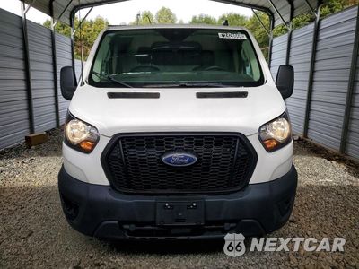 Piąte zdjęcie samochodu w środku: 2023 FORD TRANSIT T-250 VIN:1FTBR1Y8XPKA77360 - miniatura