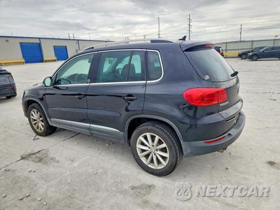 Drugie zdjęcie samochodu z przodu: 2017 VOLKSWAGEN TIGUAN WOLFSBURG VIN:WVGSV7AX2HK004562 - miniatura