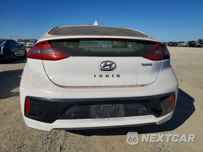 Zdjęcie 6 z 12 samochodu: 2017 HYUNDAI IONIQ LIMITED VIN:KMHC05LC7HU026949 - miniatura