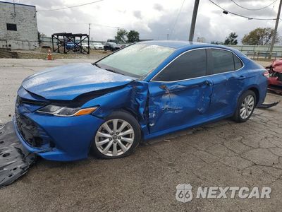 2020 TOYOTA CAMRY LE 4T1C11BKXLU018643 - główne zdjęcie licytacji z USA - miniatura
