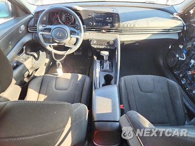 Zdjęcie 8 z 13 samochodu: 2021 HYUNDAI ELANTRA SEL VIN:KMHLM4AG9MU102766 - miniatura