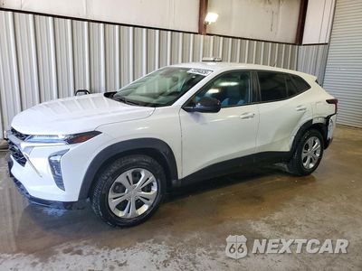 2025 CHEVROLET TRAX LS KL77LFEPXSC199197 - główne zdjęcie licytacji z USA - miniatura