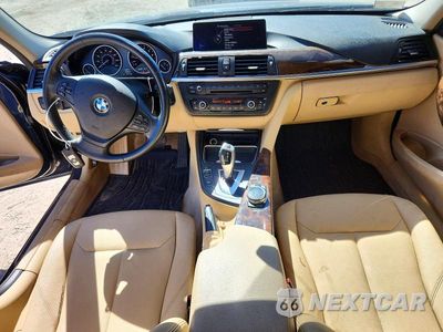 Zdjęcie 8 z 12 samochodu: 2014 BMW 320 I XDRIVE VIN:WBA3C3G56ENS71725 - miniatura