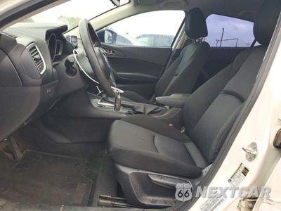 Zdjęcie 7 z 12 samochodu: 2015 MAZDA 3 SV VIN:JM1BM1T72F1245848 - miniatura