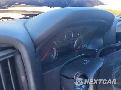 Zdjęcie 9 z 12 samochodu: 2018 CHEVROLET SILVERADO K3500 LT VIN:1GC4KZCY0JF214003 - miniatura