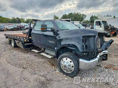 Czwarte zdjęcie samochodu z boku: 2019 CHEVROLET SILVERADO MEDIUM DUTY VIN:1HTKHPVK6KH863381 - miniatura