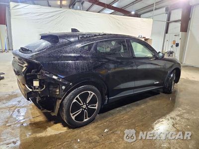 Trzecie zdjęcie samochodu z tyłu: 2021 FORD MUSTANG MACH-E SELECT VIN:3FMTK1SS7MMA18344 - miniatura