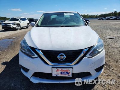 Piąte zdjęcie samochodu w środku: 2019 NISSAN SENTRA S VIN:3N1AB7AP0KY346130 - miniatura