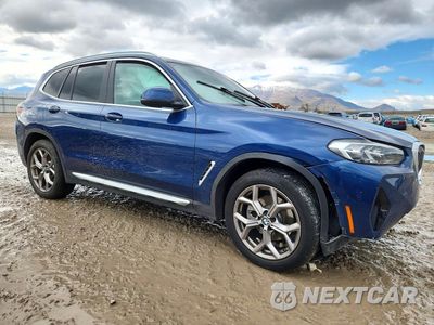 Czwarte zdjęcie samochodu z boku: 2022 BMW X3 XDRIVE30I VIN:5UX53DP06N9K86125 - miniatura