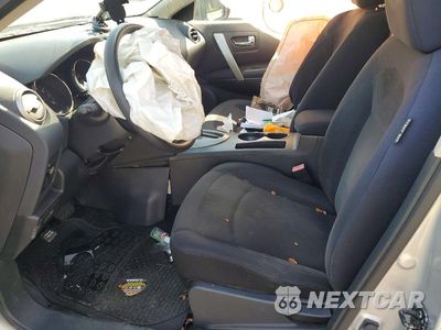 Zdjęcie 7 z 13 samochodu: 2010 NISSAN ROGUE S VIN:JN8AS5MV5AW111504 - miniatura