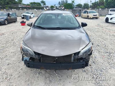 Piąte zdjęcie samochodu w środku: 2017 TOYOTA COROLLA LE VIN:2T1BURHE0HC895556 - miniatura