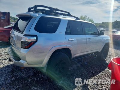 Trzecie zdjęcie samochodu z tyłu: 2016 TOYOTA 4RUNNER SR5 PREMIUM VIN:JTEZU5JR5G5129253 - miniatura