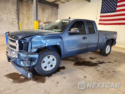 2011 CHEVROLET SILVERADO K1500 LT 1GCRKSE3XBZ430746 - główne zdjęcie licytacji z USA - miniatura