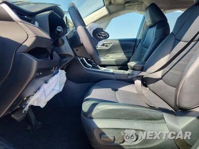 Zdjęcie 7 z 12 samochodu: 2021 TOYOTA RAV4 XLE PREMIUM VIN:2T3A1RFVXMW160588 - miniatura