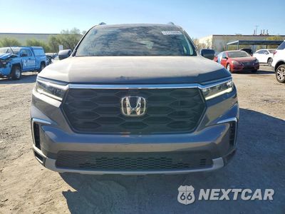 Piąte zdjęcie samochodu w środku: 2024 HONDA PILOT ELITE VIN:5FNYG1H87RB034627 - miniatura