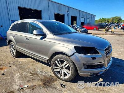 Czwarte zdjęcie samochodu z boku: 2014 AUDI Q7 PREMIUM PLUS VIN:WA1LGAFE2ED018964 - miniatura