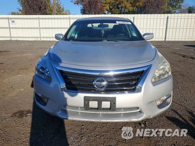 Piąte zdjęcie samochodu w środku: 2014 NISSAN ALTIMA 2.5 S VIN:1N4AL3AP1EN371354 - miniatura
