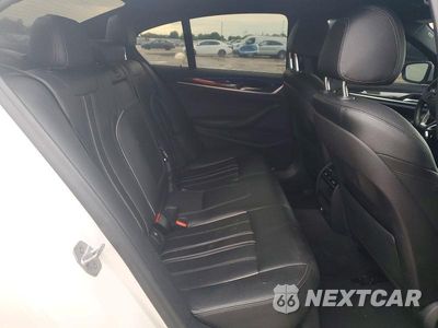 Zdjęcie 10 z 12 samochodu: 2019 BMW 540 I VIN:WBAJE5C5XKWE66304 - miniatura