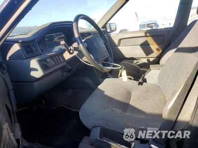 Zdjęcie 7 z 12 samochodu: 1991 VOLVO 740 VIN:YV1FA8843M2508321 - miniatura