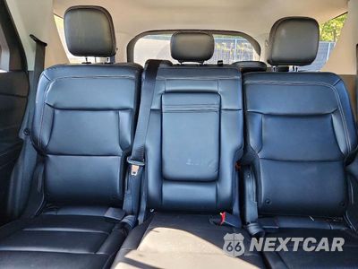 Zdjęcie 10 z 13 samochodu: 2023 FORD EXPLORER XLT VIN:1FMSK8DH0PGA10090 - miniatura