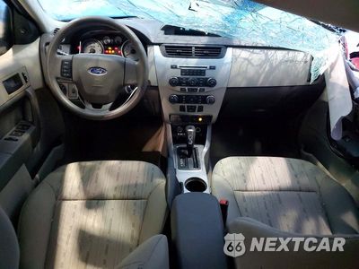 Zdjęcie 8 z 12 samochodu: 2010 FORD FOCUS SE VIN:1FAHP3FN6AW123020 - miniatura