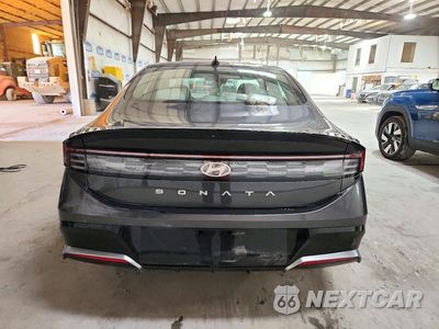 Zdjęcie 6 z 12 samochodu: 2025 HYUNDAI SONATA SEL VIN:KMHL64JA9SA500404 - miniatura