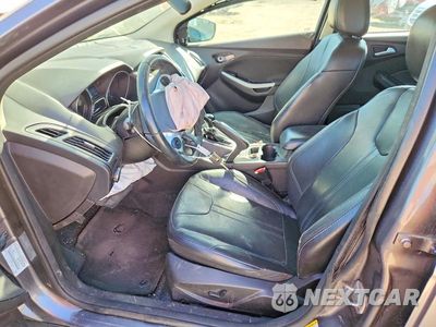 Zdjęcie 7 z 12 samochodu: 2014 FORD FOCUS SE VIN:1FADP3K23EL169969 - miniatura
