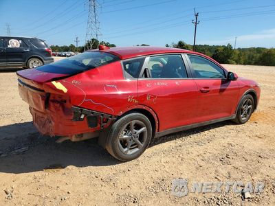 Trzecie zdjęcie samochodu z tyłu: 2025 KIA K4 LXS VIN:3KPFT4DE9SE044684 - miniatura