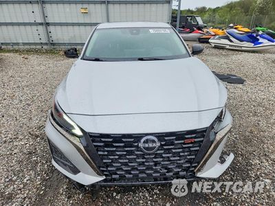 Piąte zdjęcie samochodu w środku: 2023 NISSAN ALTIMA SR VIN:1N4BL4CVXPN338166 - miniatura
