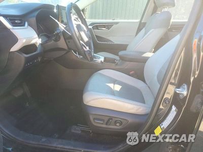 Zdjęcie 7 z 14 samochodu: 2020 TOYOTA RAV4 XLE PREMIUM VIN:JTMC1RFV0LD053165 - miniatura