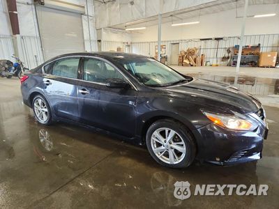 Czwarte zdjęcie samochodu z boku: 2016 NISSAN ALTIMA 2.5 S VIN:1N4AL3AP4GC232785 - miniatura