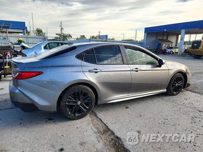 Trzecie zdjęcie samochodu z tyłu: 2025 TOYOTA CAMRY SE VIN:4T1DAACKXSU543932 - miniatura